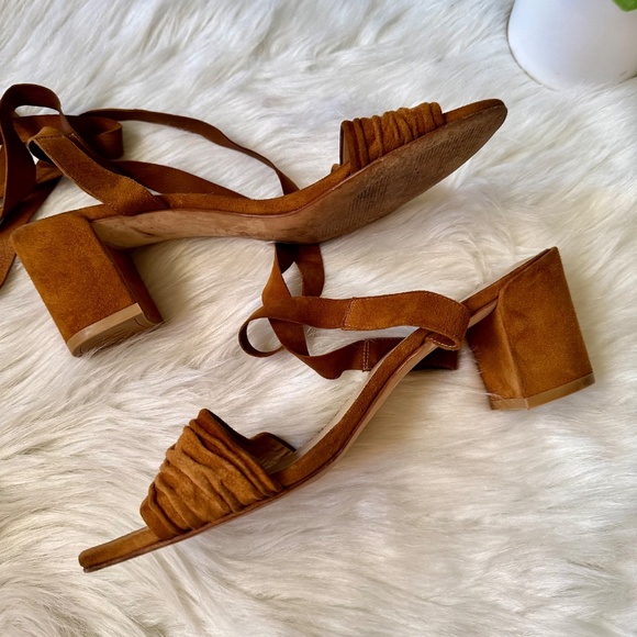 Stuart Weitzman Ankle Wrap Swifty Heels Camel Suede Sandals | Tan Brown Size 10 - Picture 11 of 15